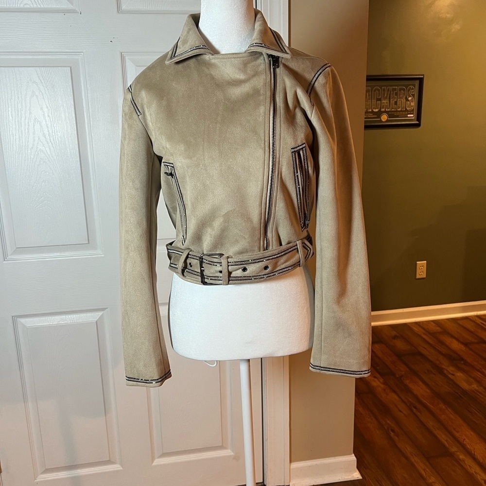 ZARA Women's XS 160/80A Suede Light Beige Asymmetric Rhinestones Moto Jacket EXC